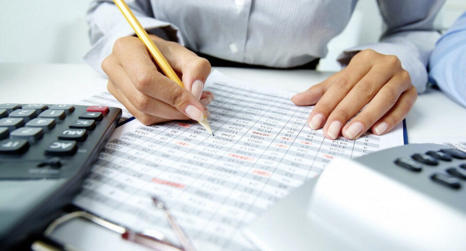 Dlaczego należy nawiązać współpracę z biurem księgowym