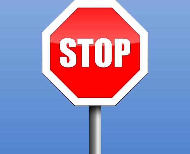 Jak wyrobić sobie nowe znajomości w Warszawie po przeprowadzce – realne sposoby